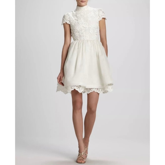 Alice + Olivia lace bodice mini dress eggshell off white - Picture 5 of 16